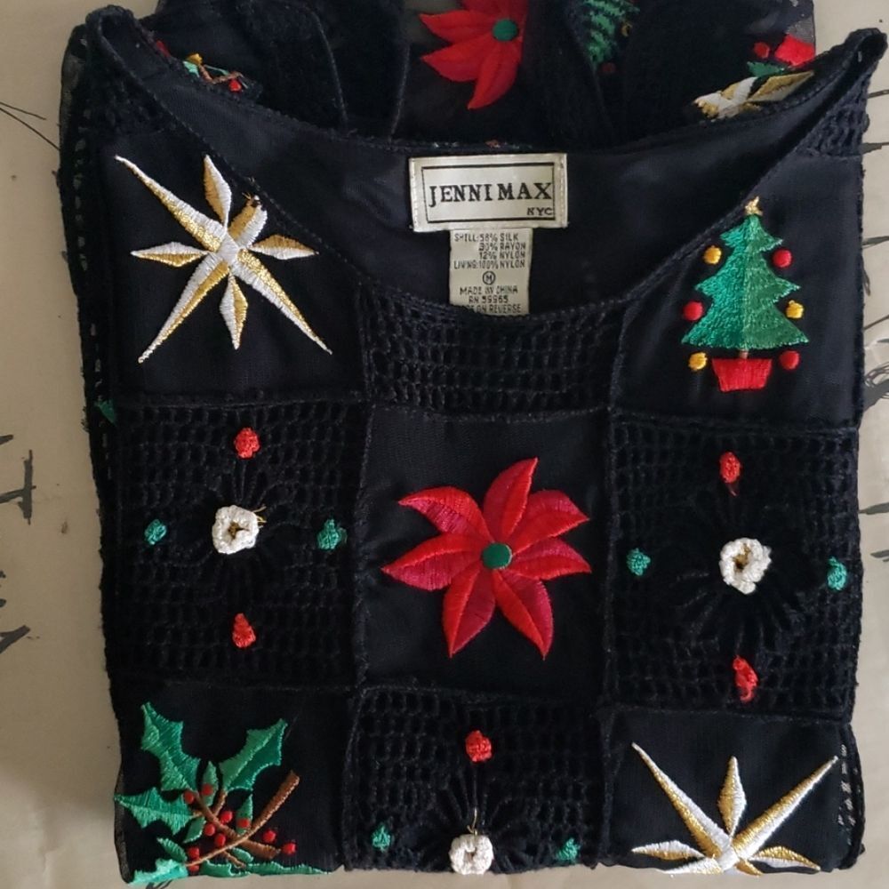 Christmas-happy embroidered vest by JENNI MAX - Picture 3 of 12